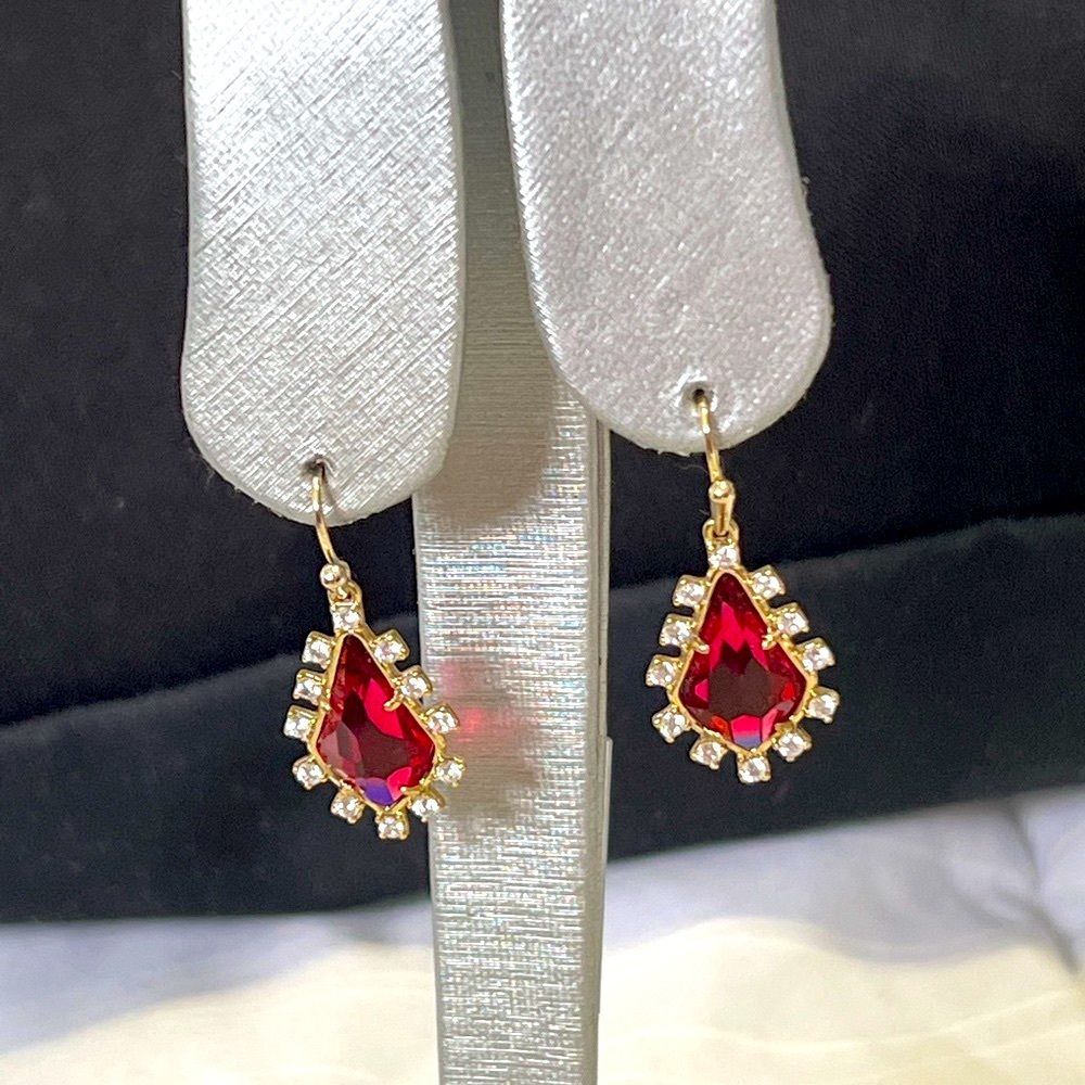 NWOT Kendra Scott RARE & Retired Juniper Earrings Red, CZ’s & Yellow Gold GORG! - Picture 10 of 10